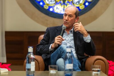Miguel Félix Chicón presentará en Menorca “Navegar es necesario”